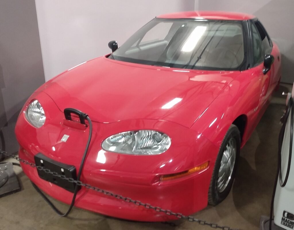 GM EV1 del 1997 esposta al California Automobile Museum
