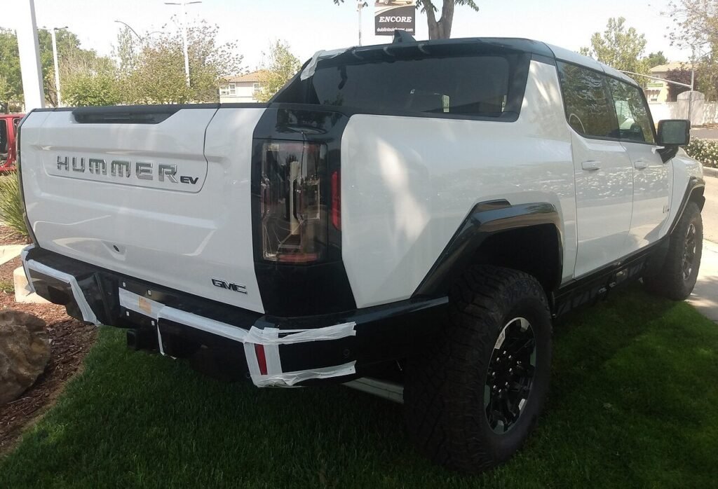 Retro del GMC Hummer EV pickup 2022