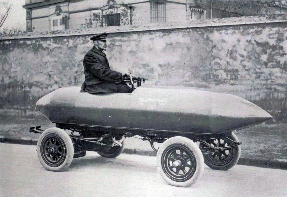 La Jamais Contente ad Achères il 29 aprile 1899, il giorno del record di 105,88 km/h