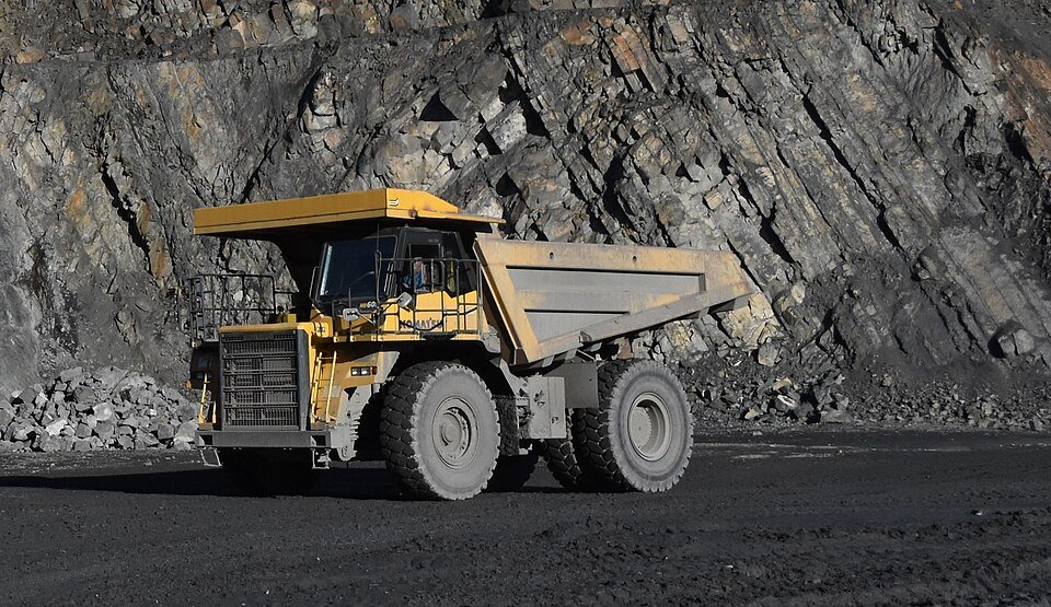 Diesel Komatsu HD 605-7 dump truck, the base model of the electric eDumper